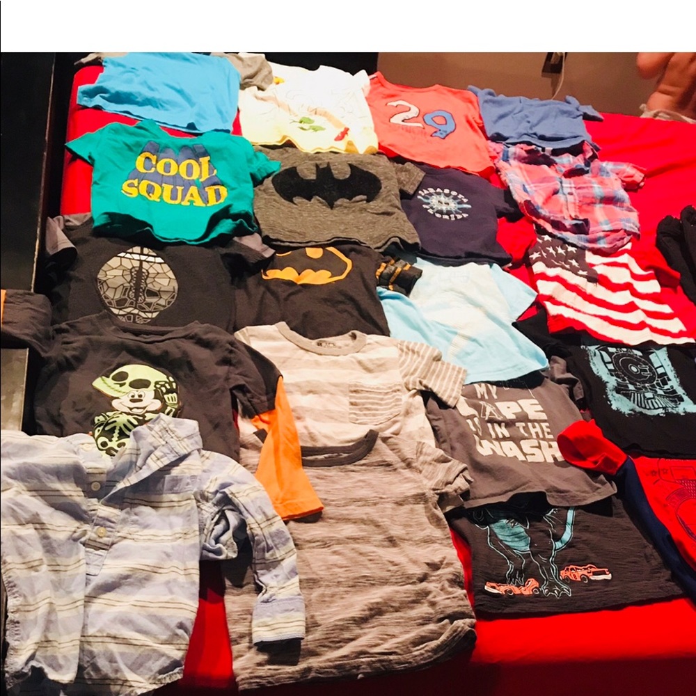 Boys 2t shirt bundle
